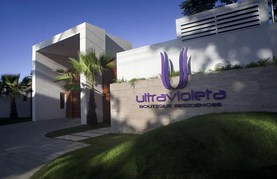 Ultravioleta Boutique Residences-1